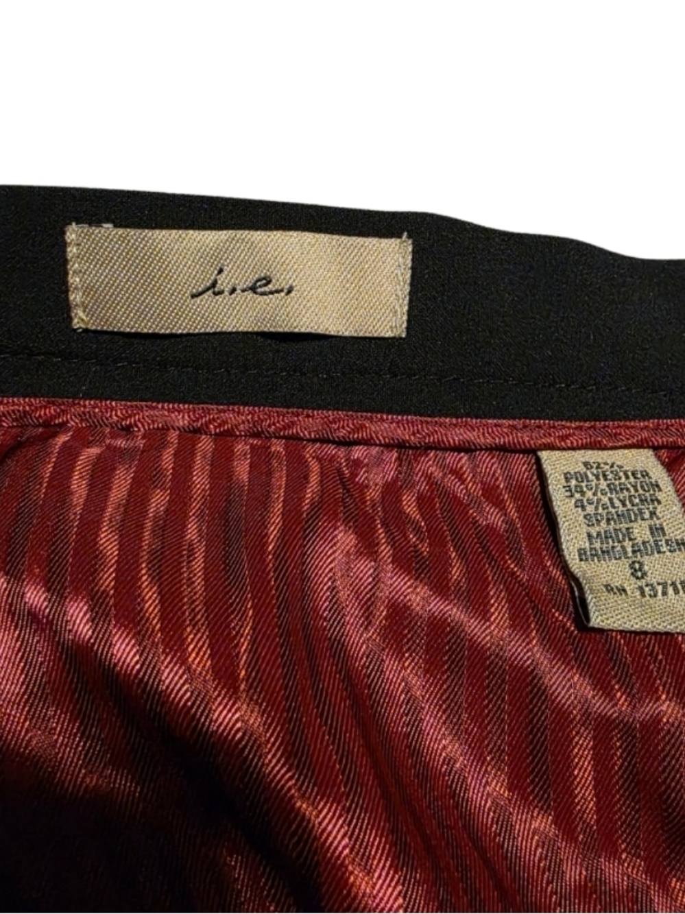 I.E. Black A-Line Midi Skirt Red Lined Slit Detail High Waist Size 8 - Picture 5 of 8